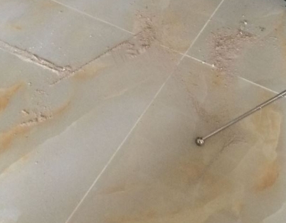 阳泉瓷砖空鼓维修公司分享粘合剂选择不当在瓷砖铺贴过程中可能导致以下问题